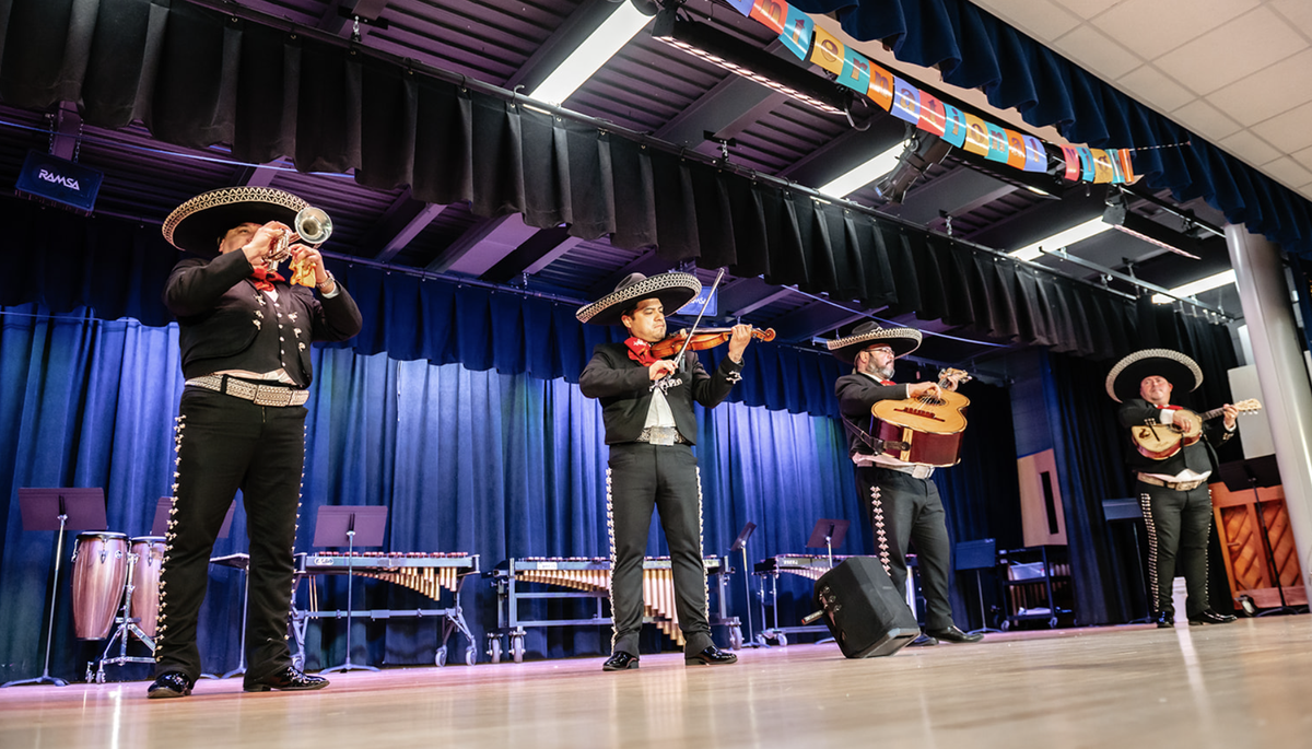 Mariachi Band