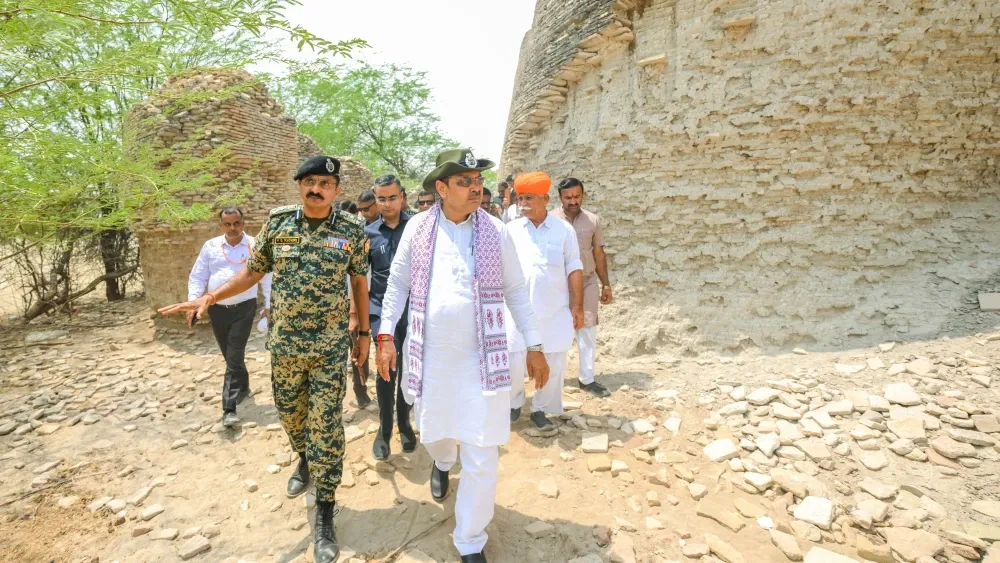 Rajasthan Chief Minister Bhajanlal Sharma assesses Kishangarh Fort's 1,100-year-old architecture and strategic importance near the India-Pakistan border in Jaisalmer on June 21, 2025.  Shutterstock
