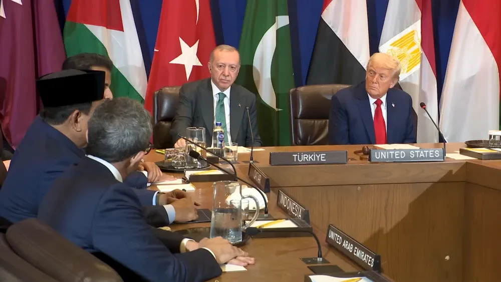 Turkish President Recep Tayyip Erdoğan with U.S. President Donald Trump at a September 30, 2025, meeting on Middle East issues at the United Nations Headquarters in New York.  Shutterstock