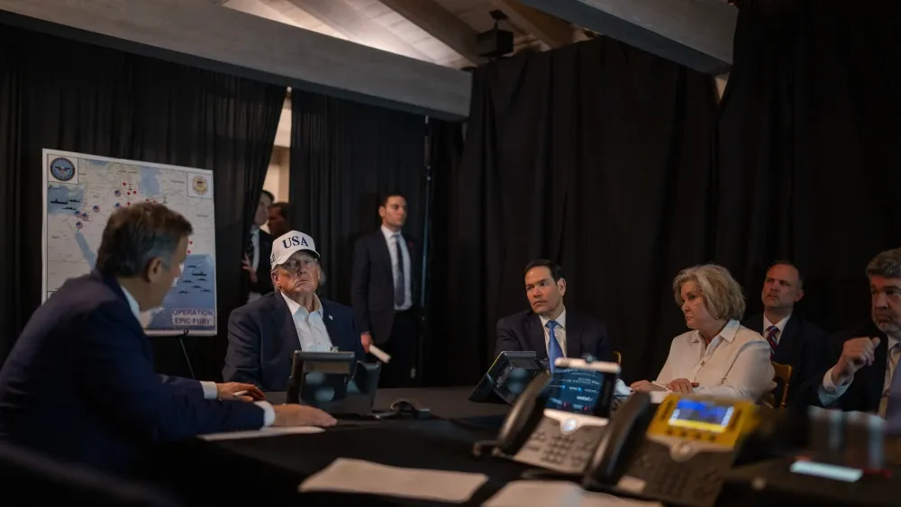 President Donald Trump meets with advisors on Operation Epic Fury.  Shutterstock