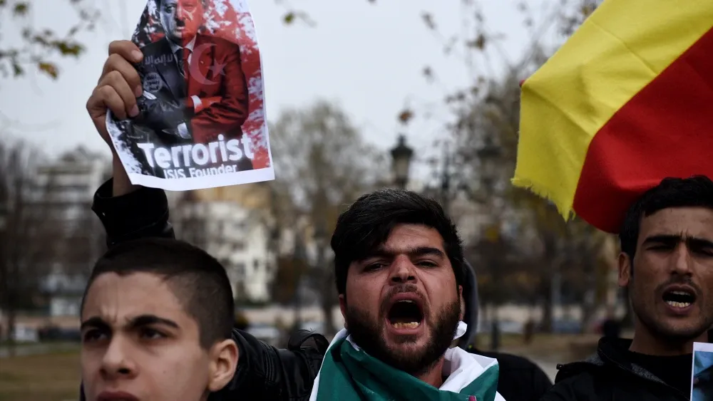 Anti-Erdogan Kurd