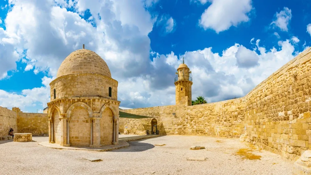 The Chapel of the Ascension, now known as the Zawiyat al-Adawiya Mosque, in Jerusalem. Built in the 4th century, the chapel is now under the authority of the Islamic Waqf of Jerusalem. (Shutterstock)