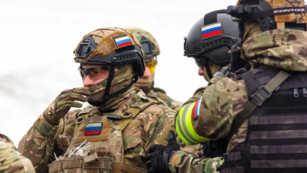 Russian troops are getting assistance in the Ukraine war from fighters from Lebanon, Syria, Yemen, and Iraq.  Shutterstock